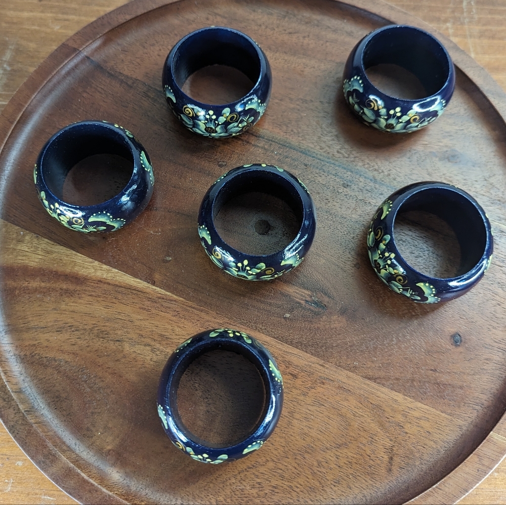 6 Vintage Hand Painted Wooden Napkin Rings Cobalt Blue Cream Lacquer Russian - Picture 4 of 6